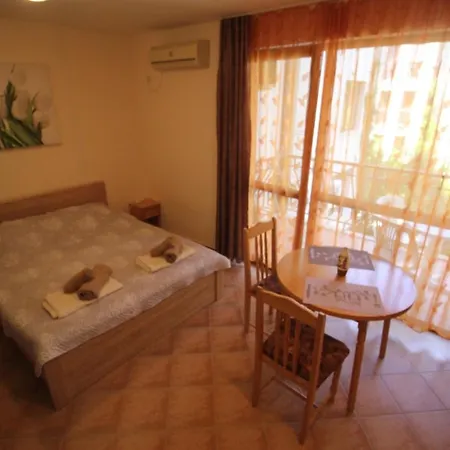 Apartament Ivory Cascadas *
